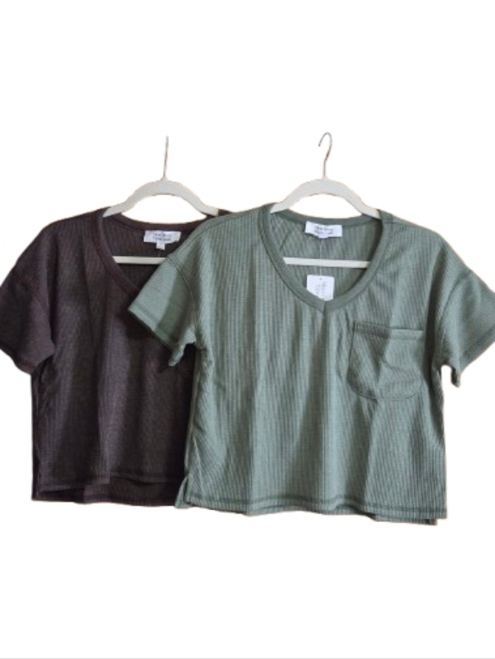Soft Waffle Knit Cropped Tee With Front Pocket